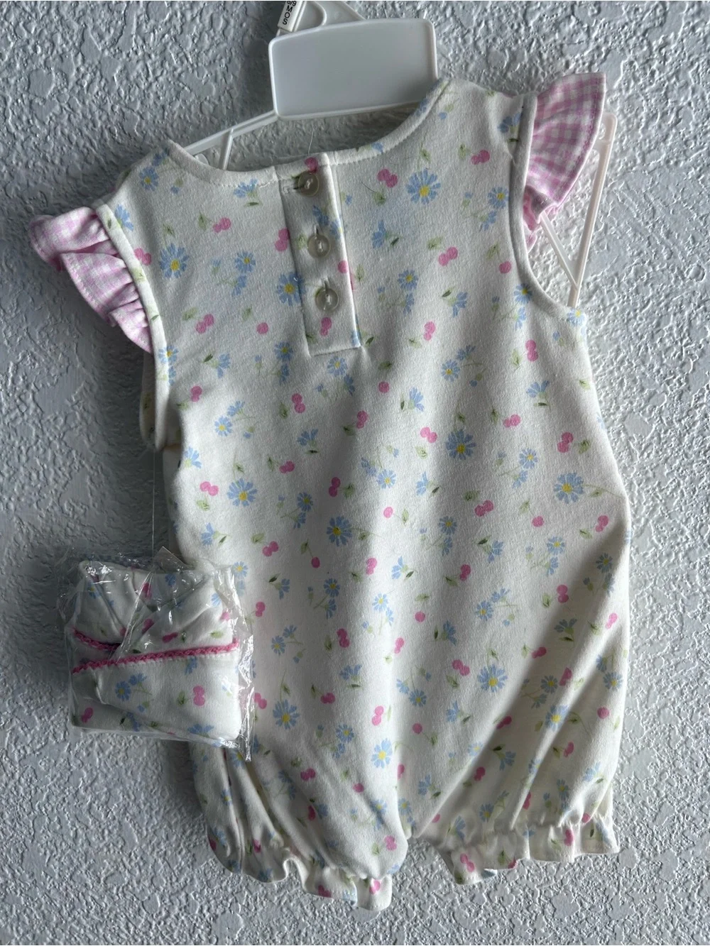 HTF Disney Once Upon a Memory Kohl’s Mickey & Minnie Floral Bubble Romper Hat
